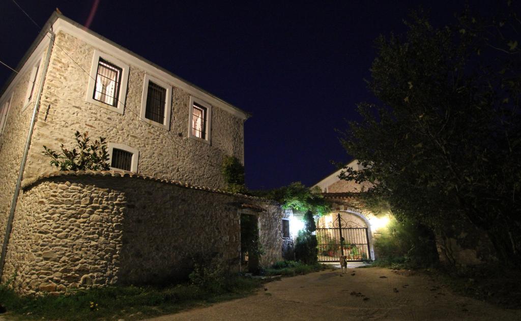 Kokkymelon Toxotes Xanthis Exterior foto