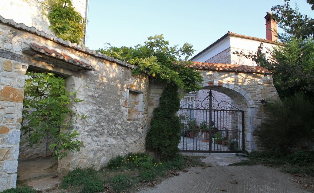 Kokkymelon Toxotes Xanthis Exterior foto